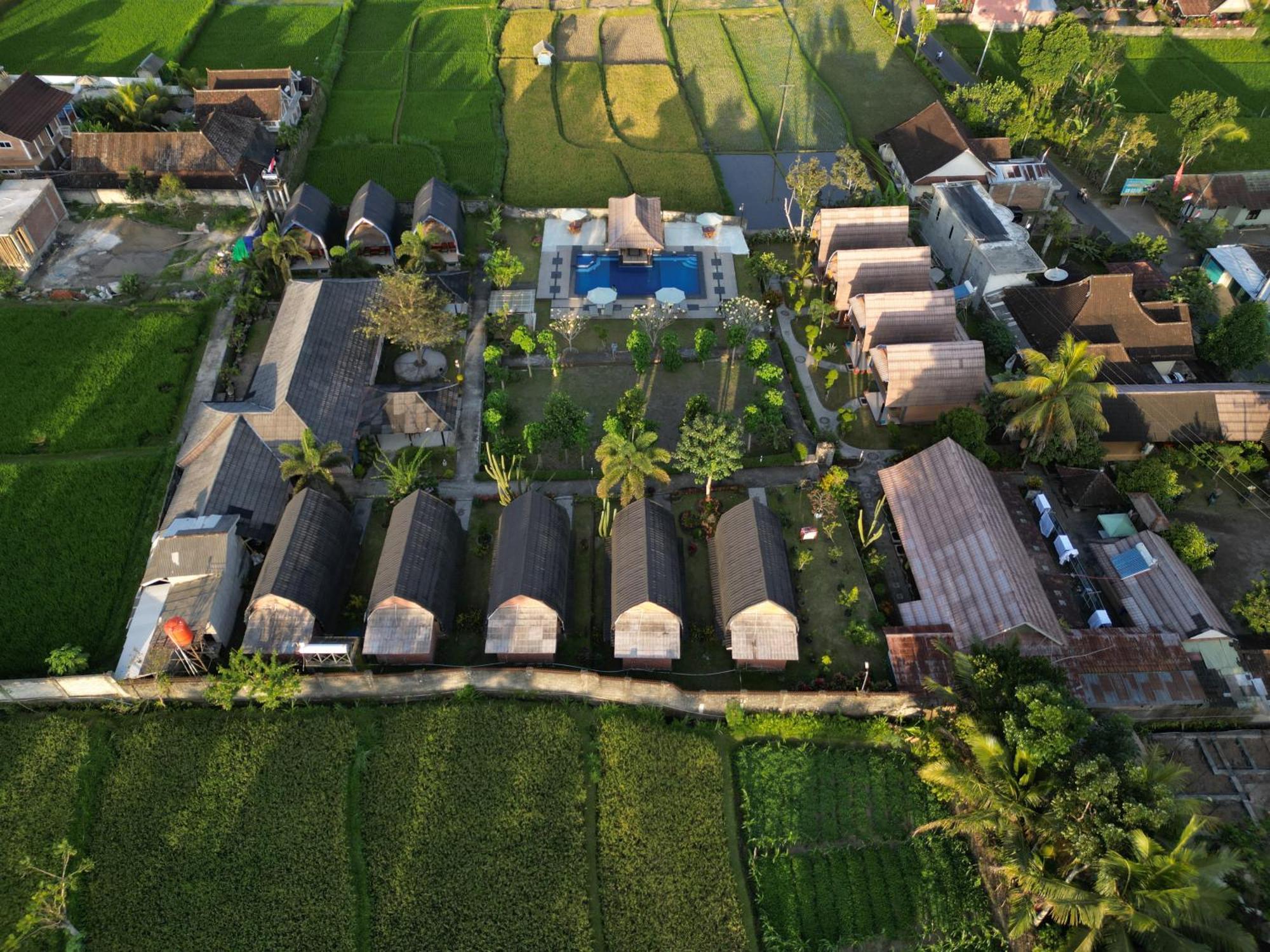 Green Orry Inn Тетебату Екстер'єр фото